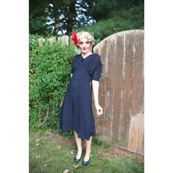 Vintage 1930s Navy Blue Dress with Burnout Sheer Sleeves -Size 4 Movie Star Glam - Picture 2 of 16
